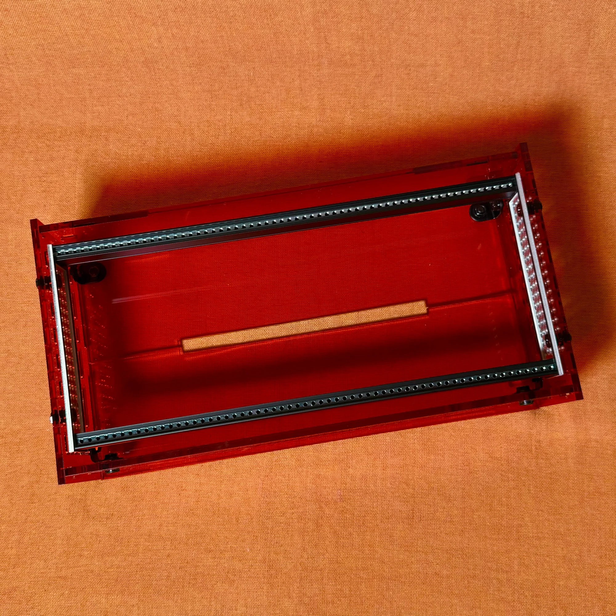 ZB60 Red 01
