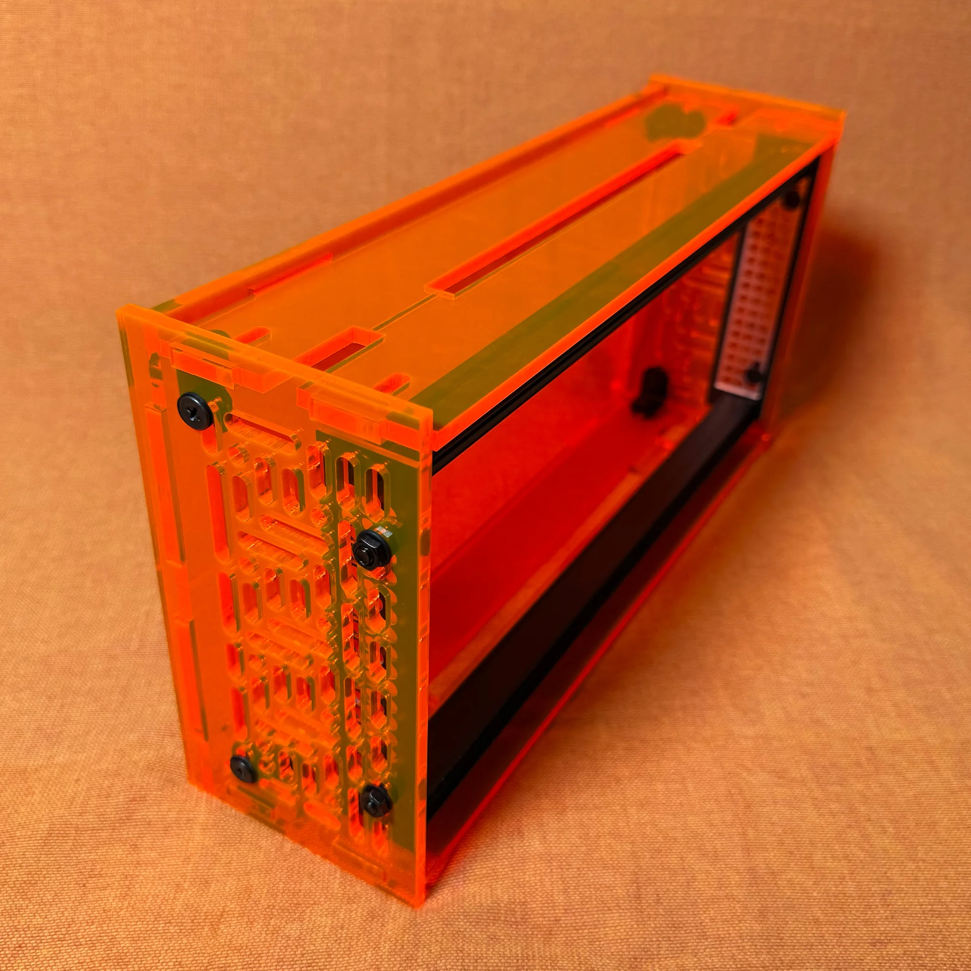 ZB60 Orange 02
